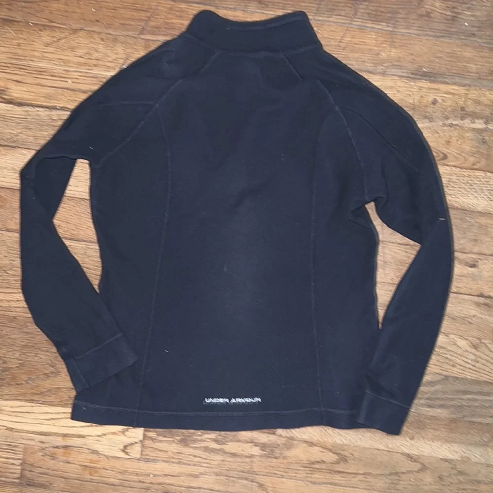 ⚪️ Under Armour Sweater 💙 - Picture 3 of 3